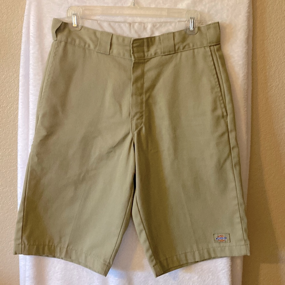 Men’s Dickies Multi-Pocket Work Short-size 32x12